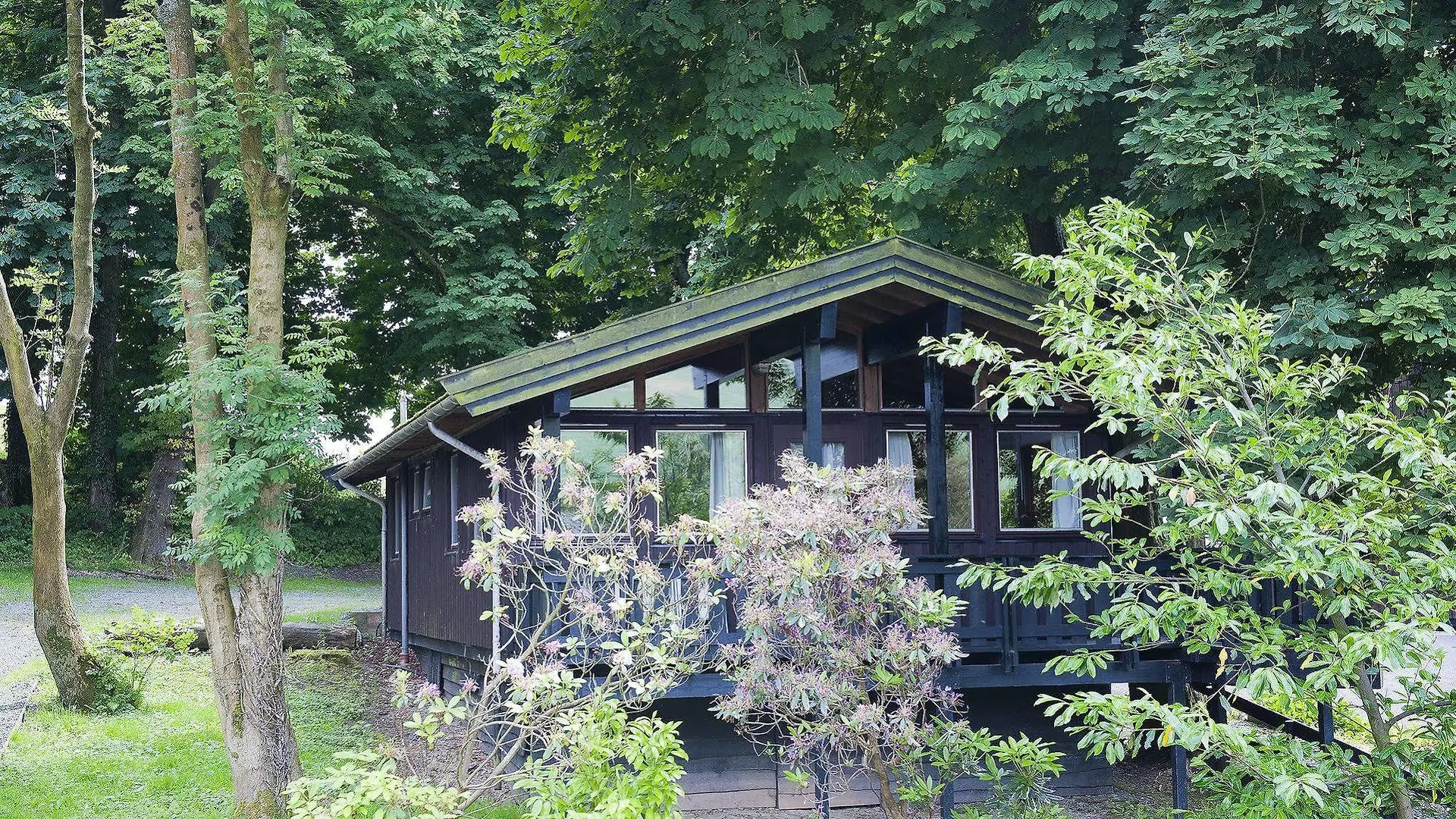 Brockwood Hall 3* מילום