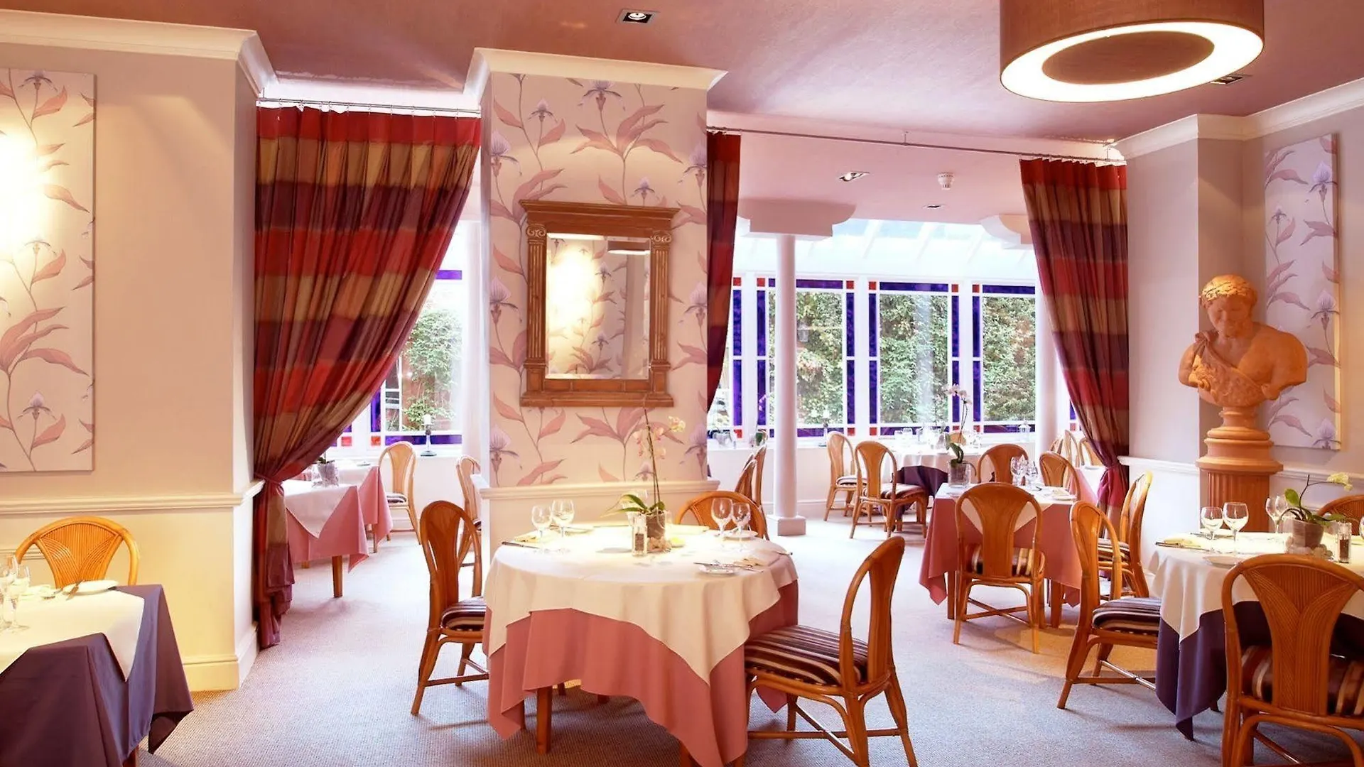 Tufton Arms 3*