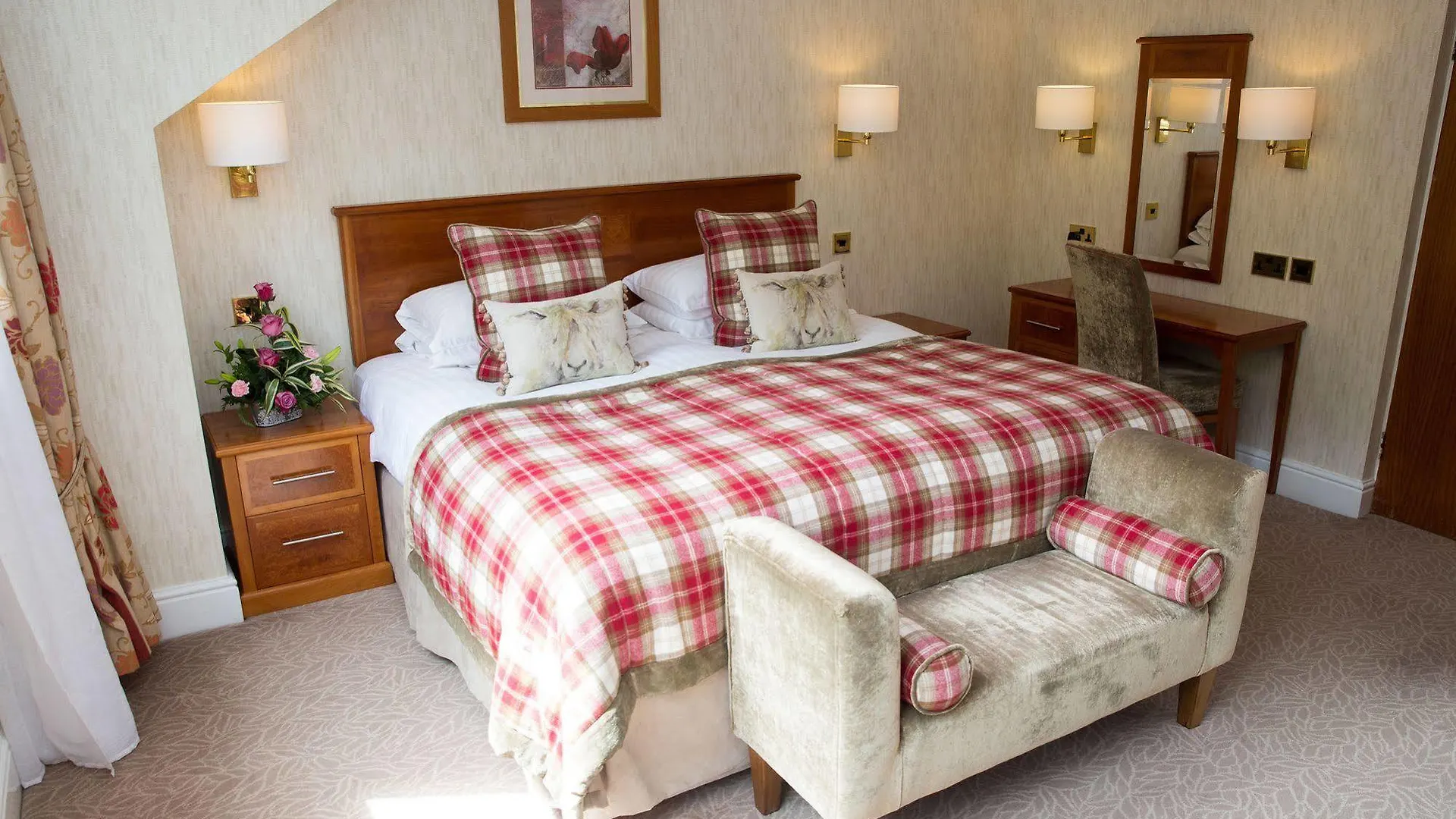 Lodore Falls Hotel&spa 4*