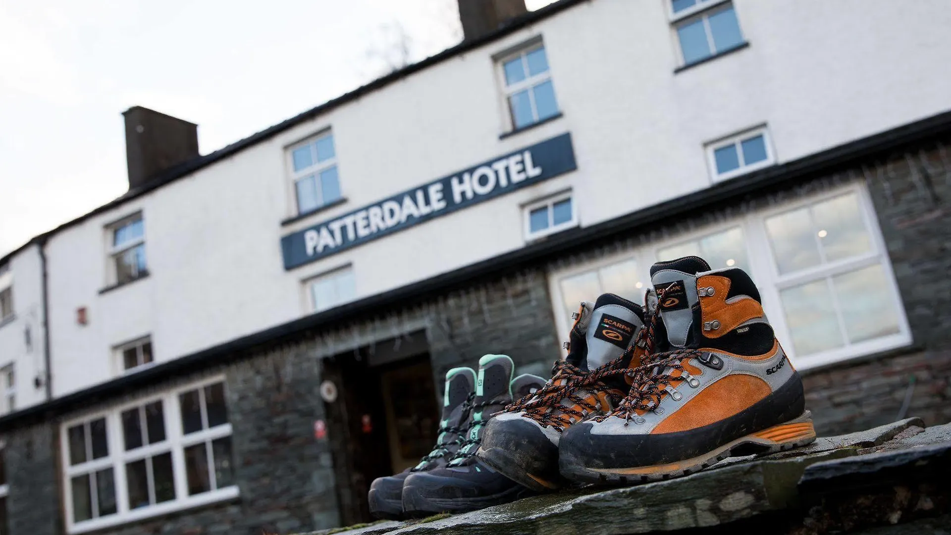 Patterdale Hotel ホテル