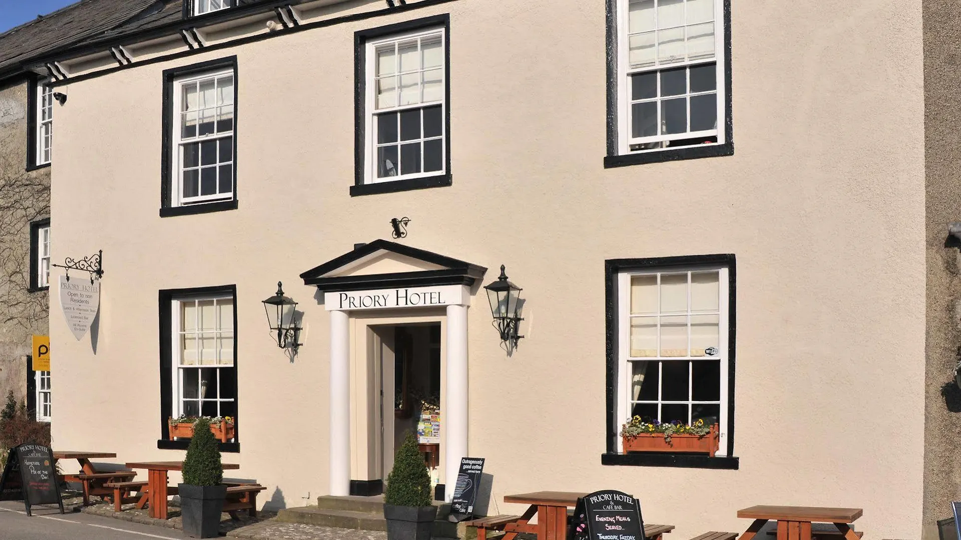 Priory Cartmel