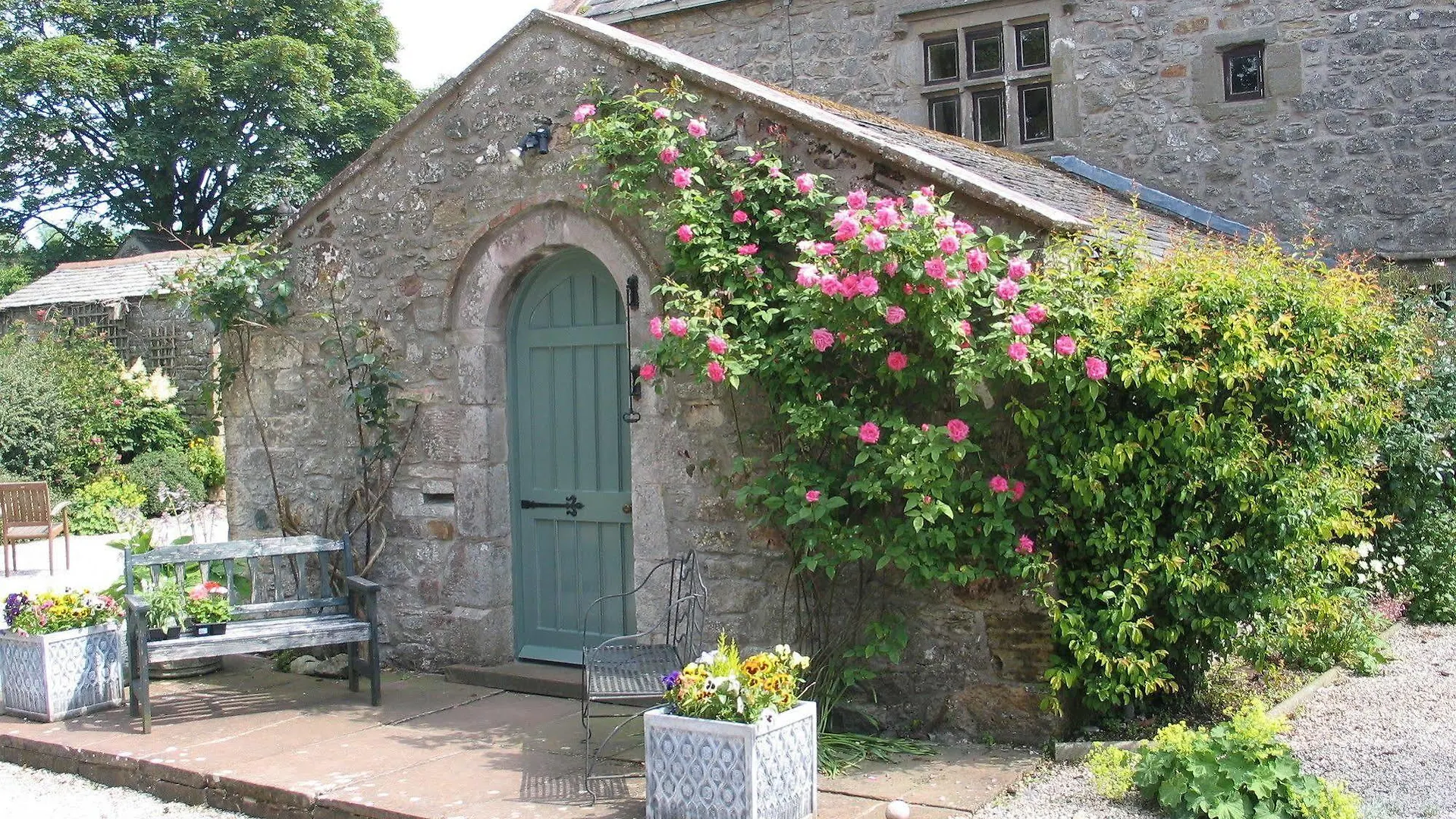 Hall Villa