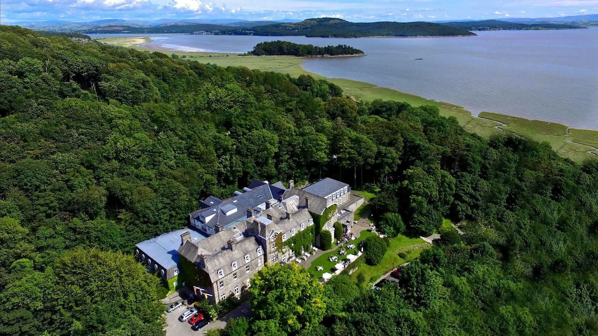 Grange Hotel 4*