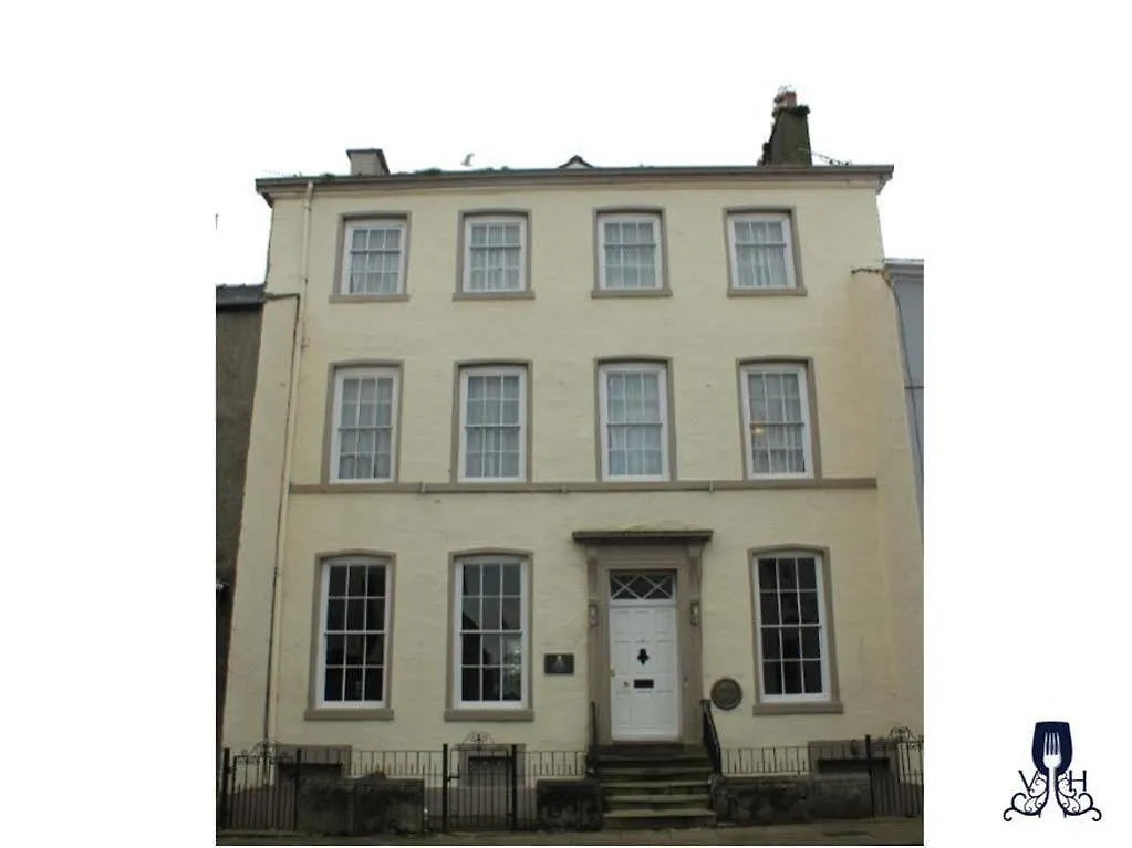 Virginia House Πανδοχείο 3*