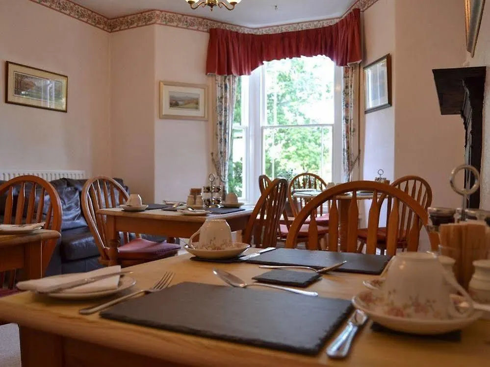 Bed and Breakfast Ashleigh House