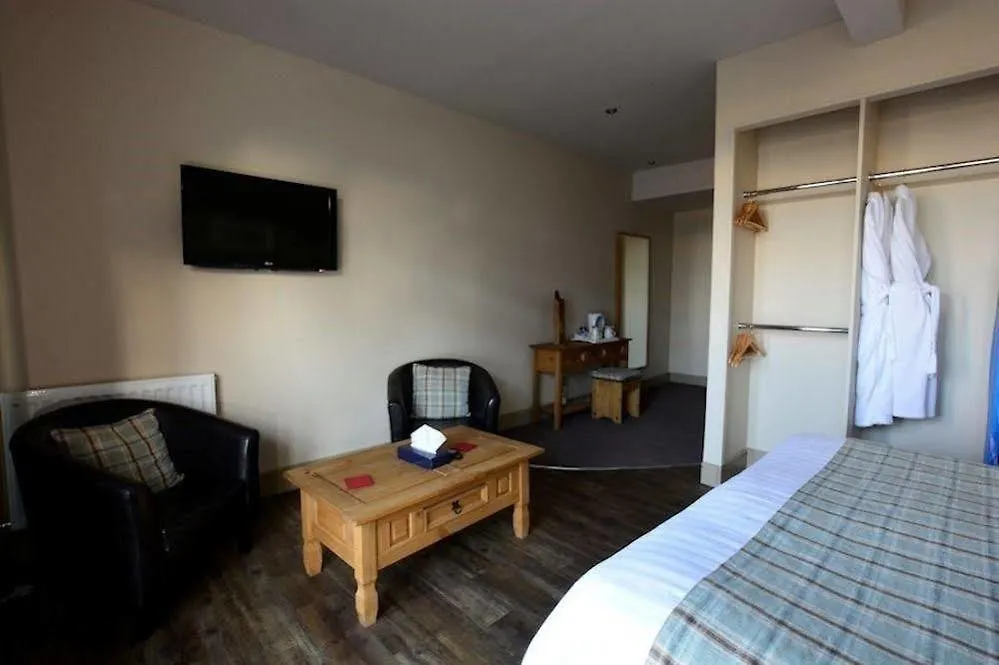 Hotel Ye Olde Fighting Cocks 4*