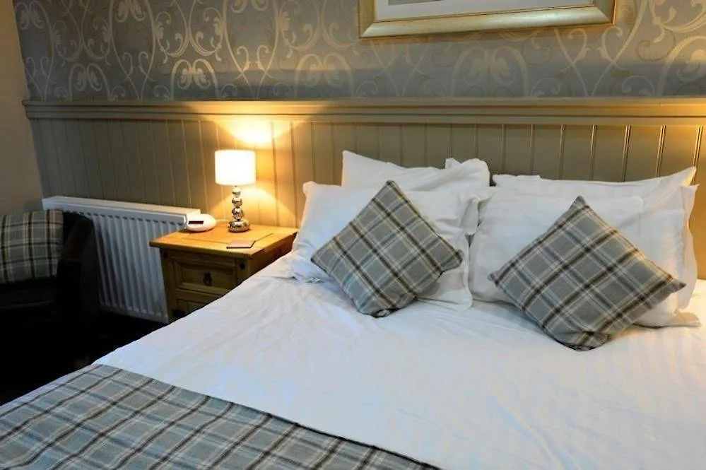 Ye Olde Fighting Cocks 4* Arnside