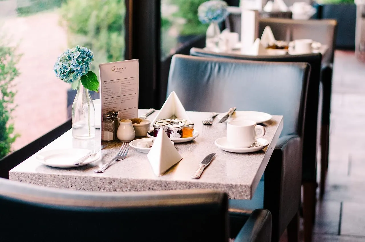 Abbey House 4* 배로우인퍼니스