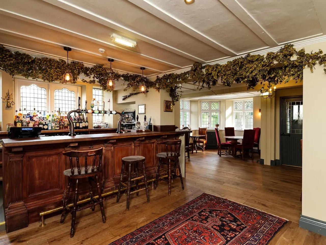 Hotel The Wheatsheaf At Beetham 3*
