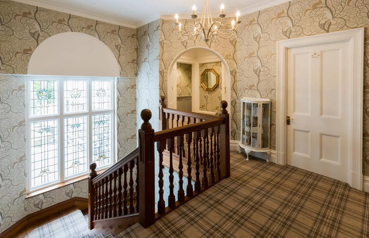 Lindeth Fell 5* Bowness-on-Windermere