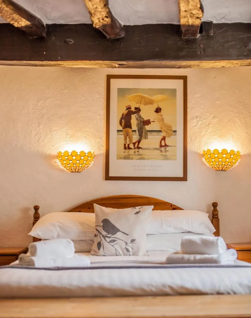 Inn The Black Cock 3*