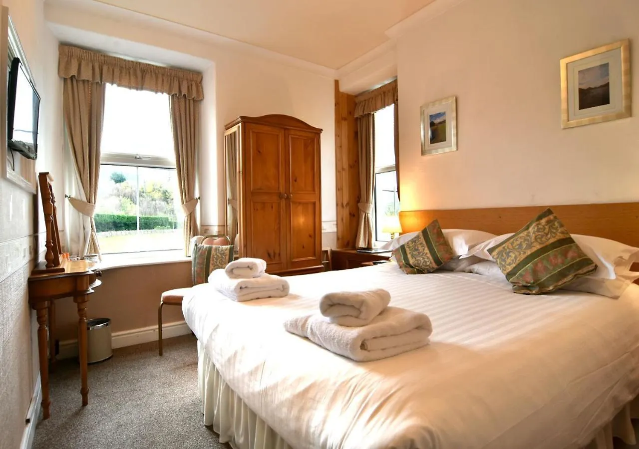 Brook House Πανδοχείο 4*