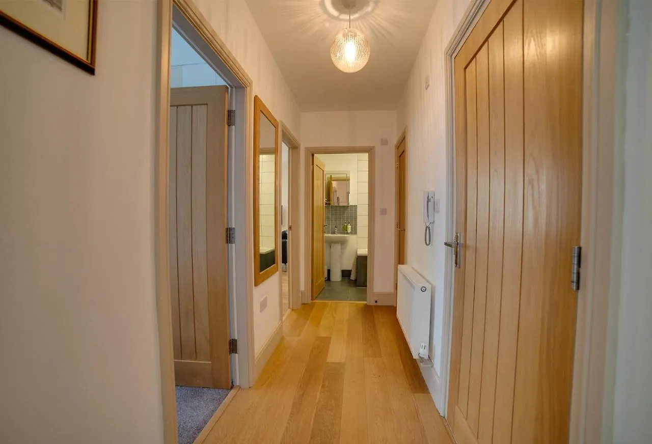 Cs Serviced * Ulverston