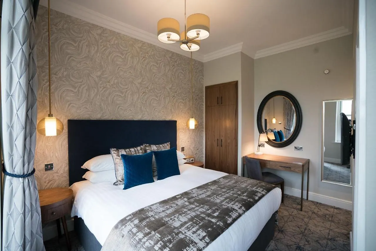 Lodore Falls Hotel&spa