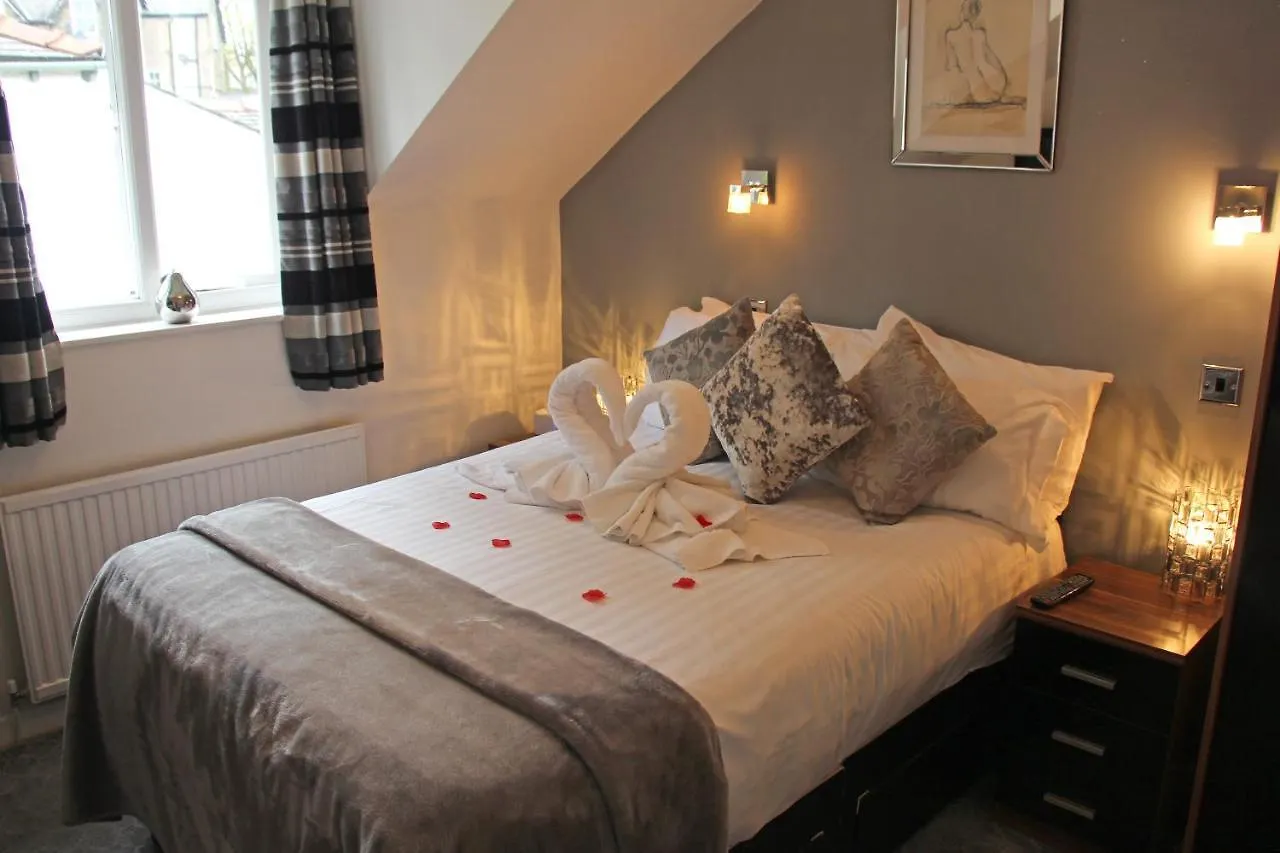 Πανσιόν St John's Incl Off-site Leisure Club 4*