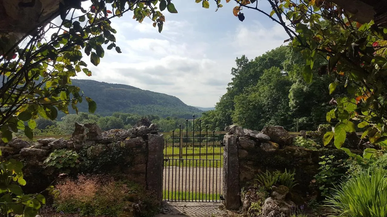 Guest house Witherslack Hall 3*
