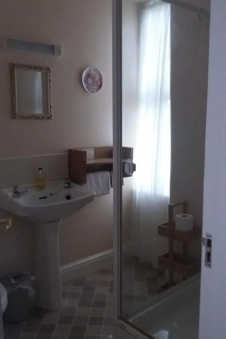 Plumtree House Bed and breakfast