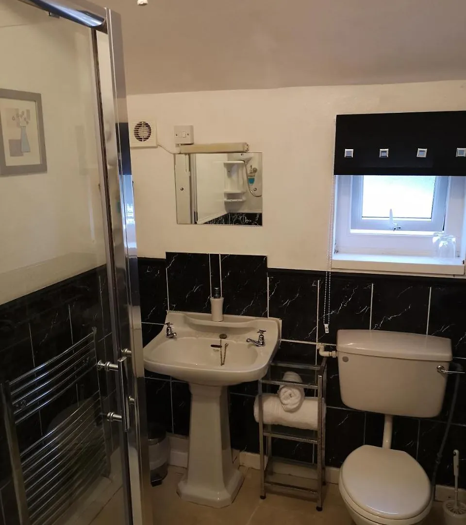 East Mount House 3* Barrow-in-Furness