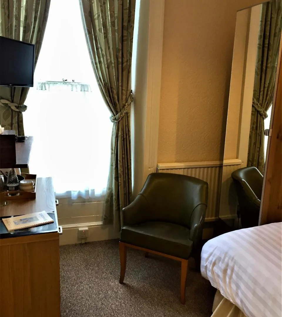 Bed & Breakfast Westcliff 3*