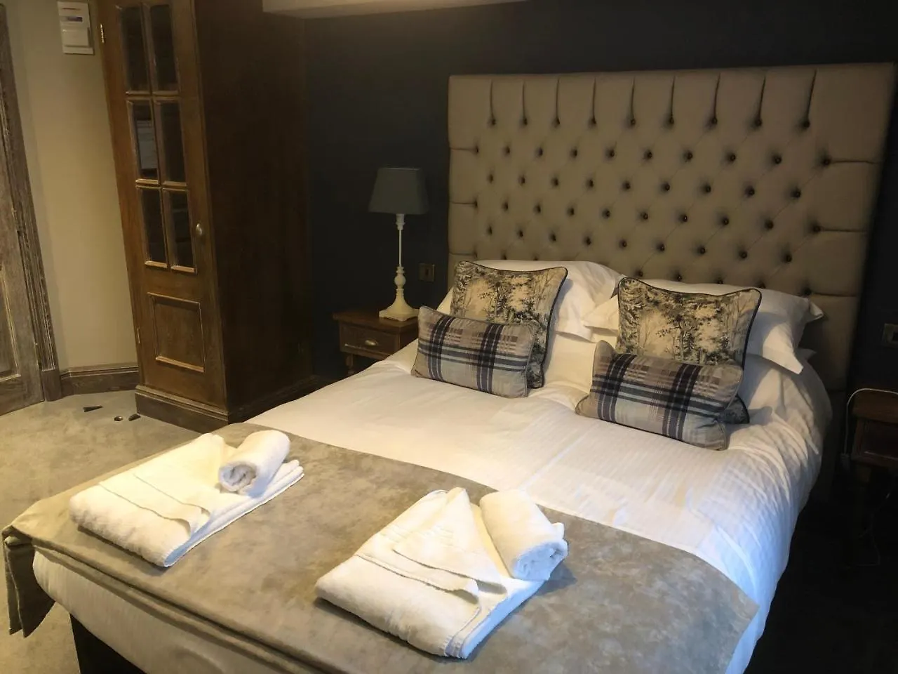 Red Dragon 3* Kirkby Lonsdale
