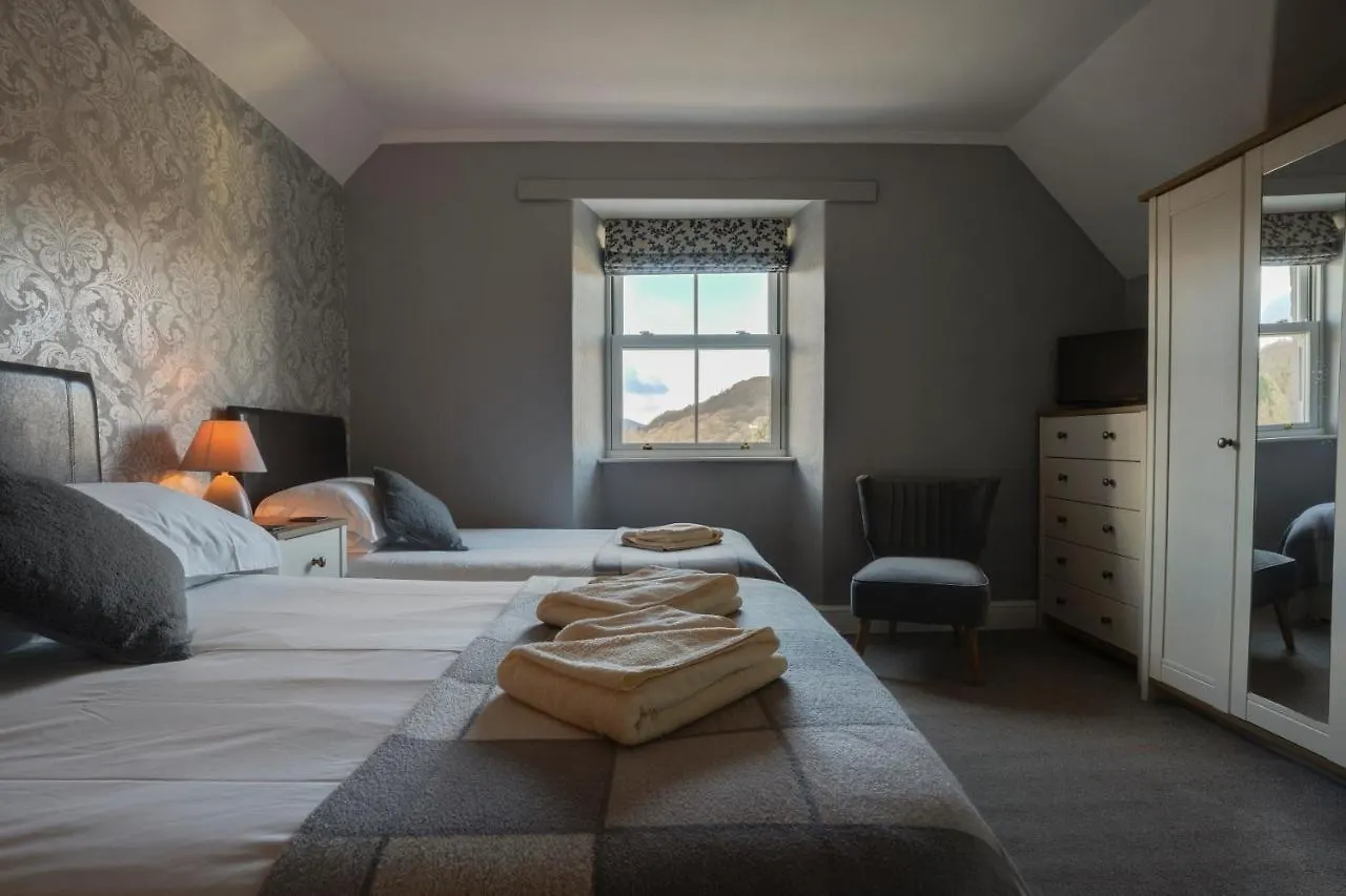 Guest house Lyndale 3*