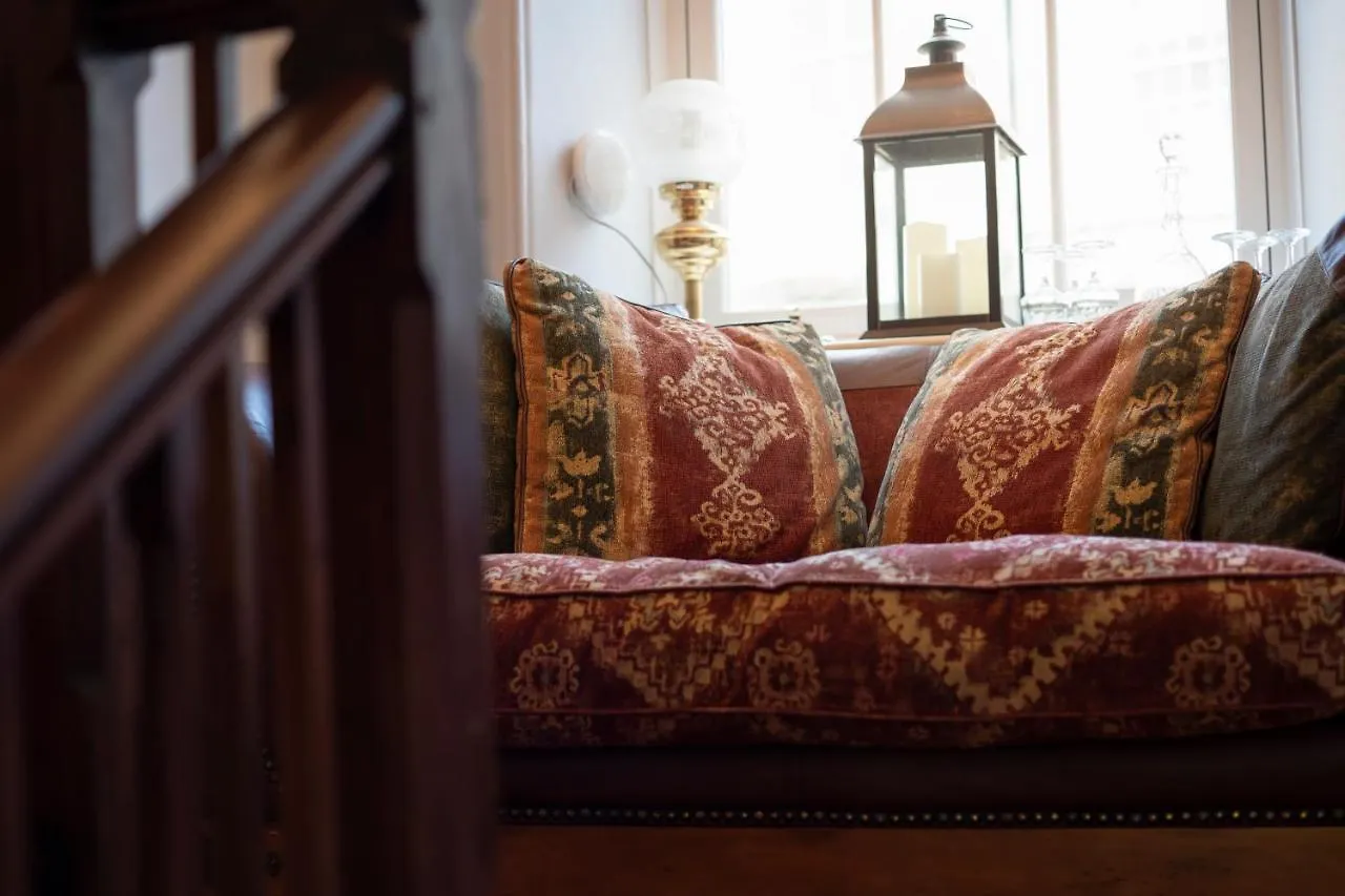 Lyndale Guest house