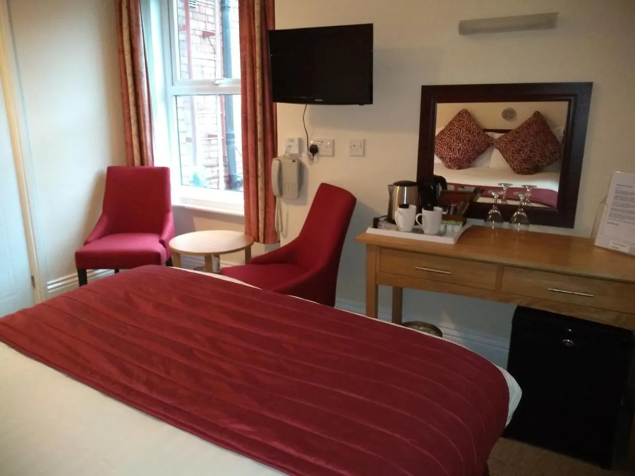 The Angus Guest house 3*