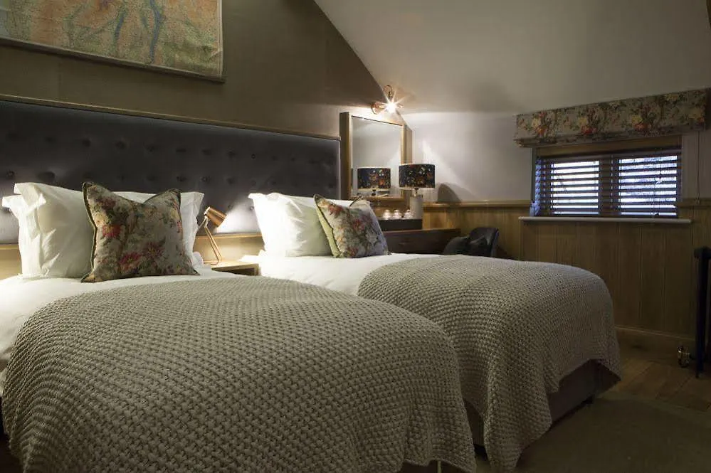 The Queen's Head Otel