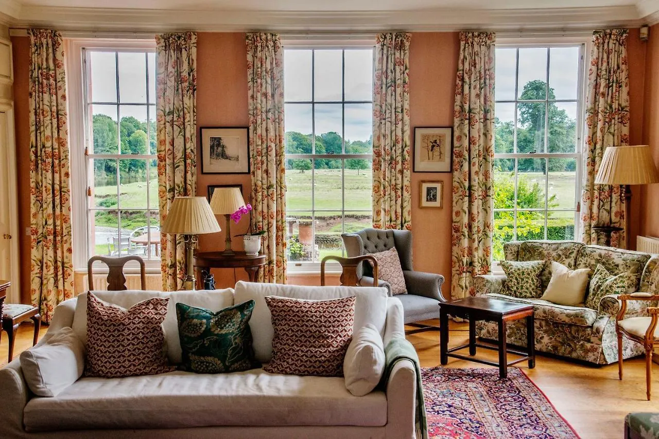 Warwick Hall Bed and breakfast 3*