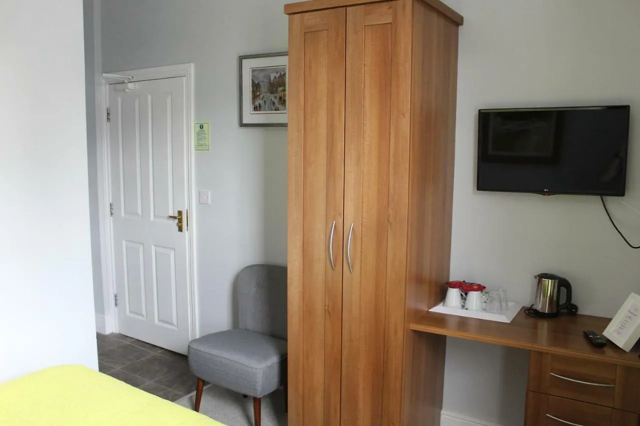Brantfell House 4*