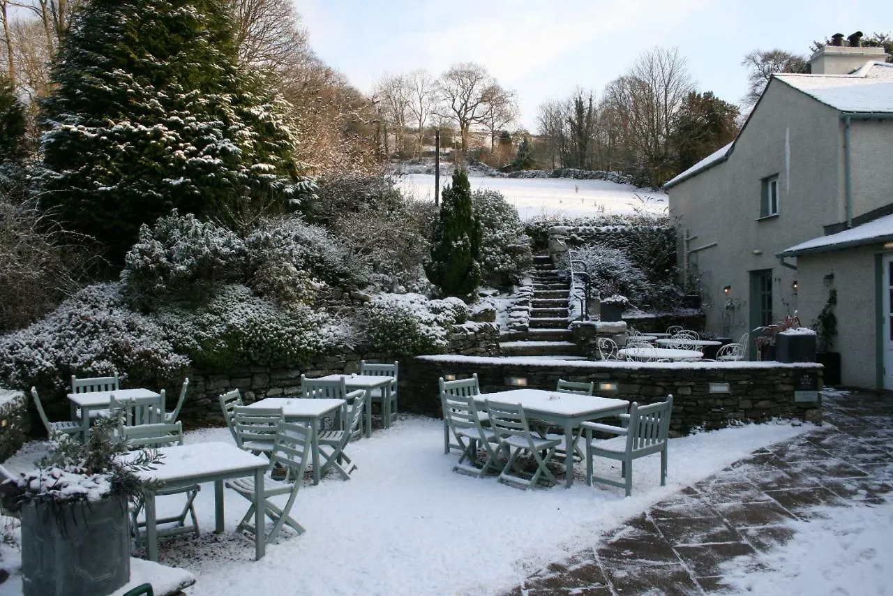 The Punch Bowl 5*