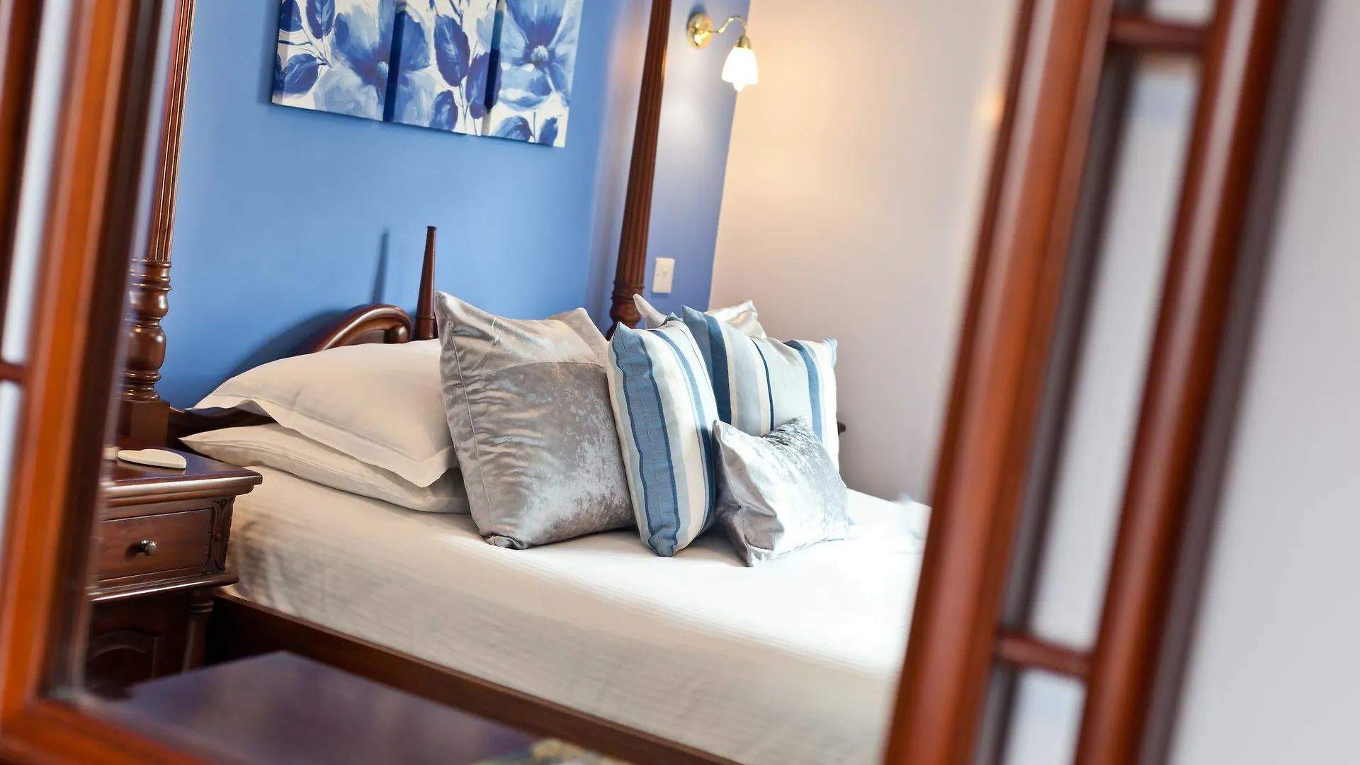 Beaumont - Free Off-site Health Club - Adults Only 5*