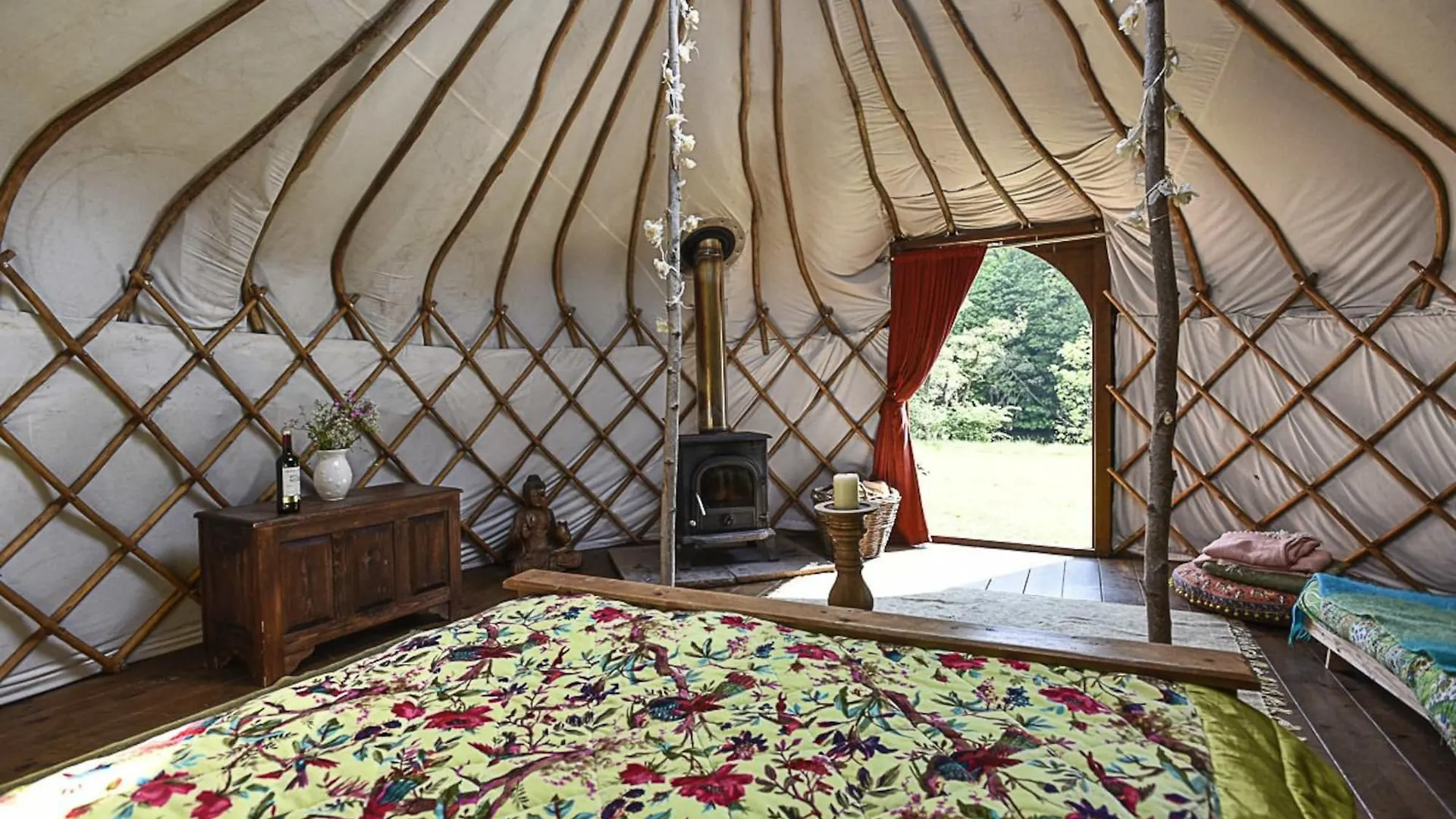 Luxury tent Drybeck Farm