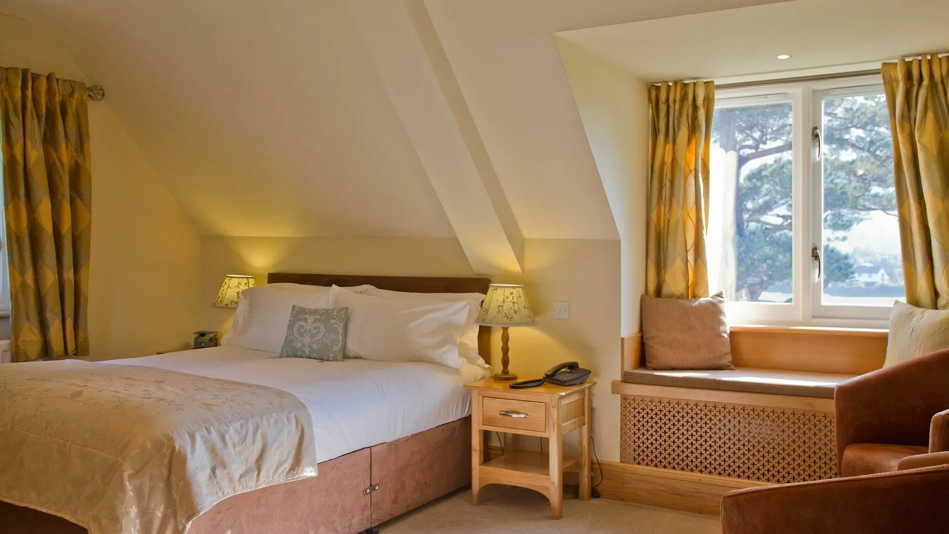 Gates Hotel Borrowdale Valley