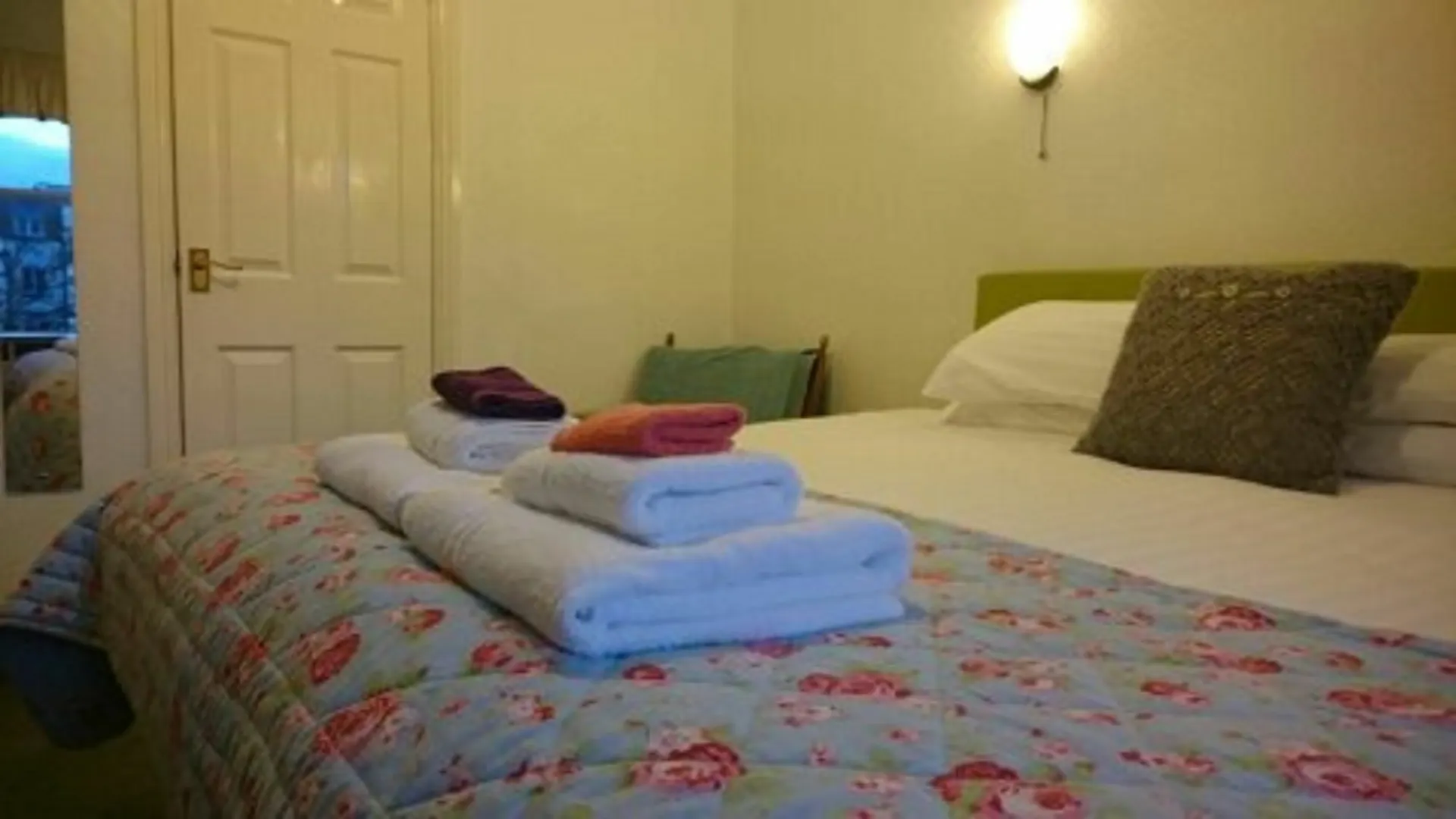 Lyndhurst Konukevi 3*