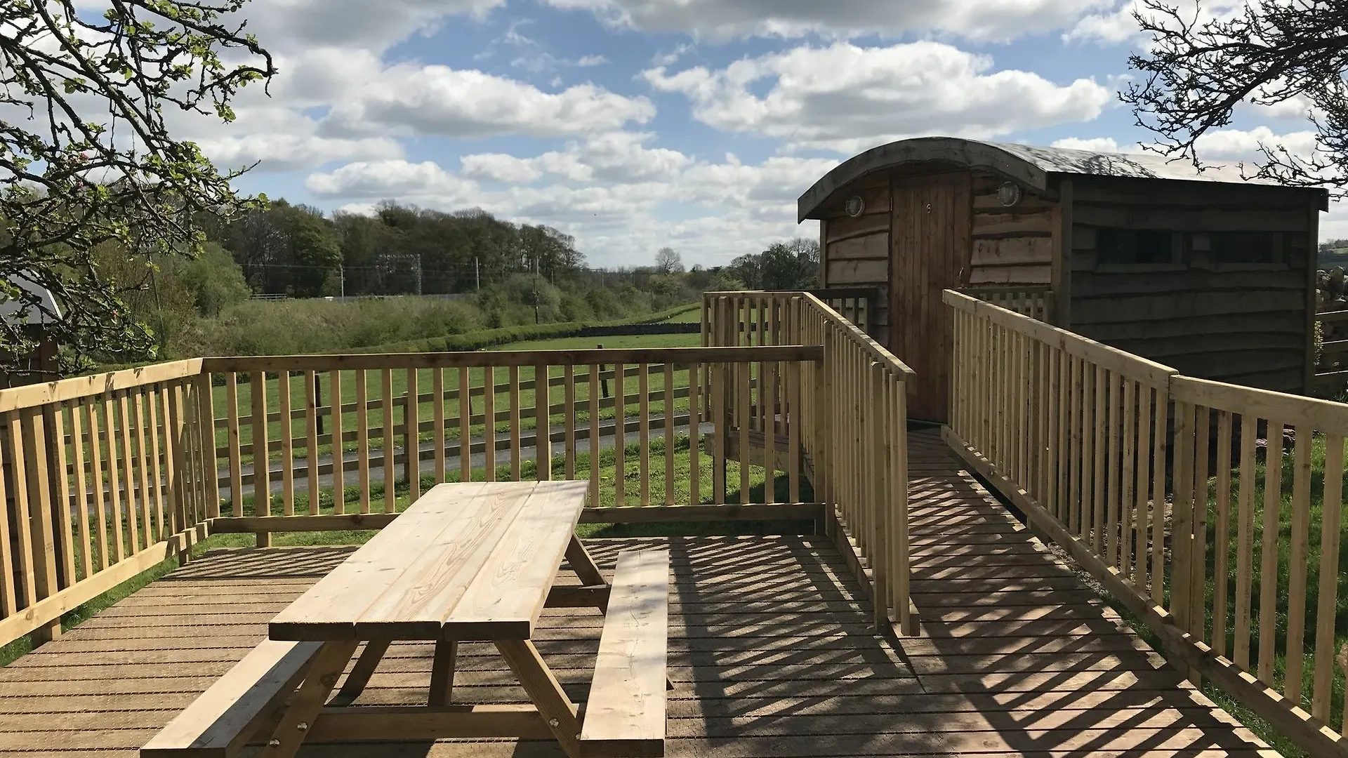 Orchard Hideaways Campsite