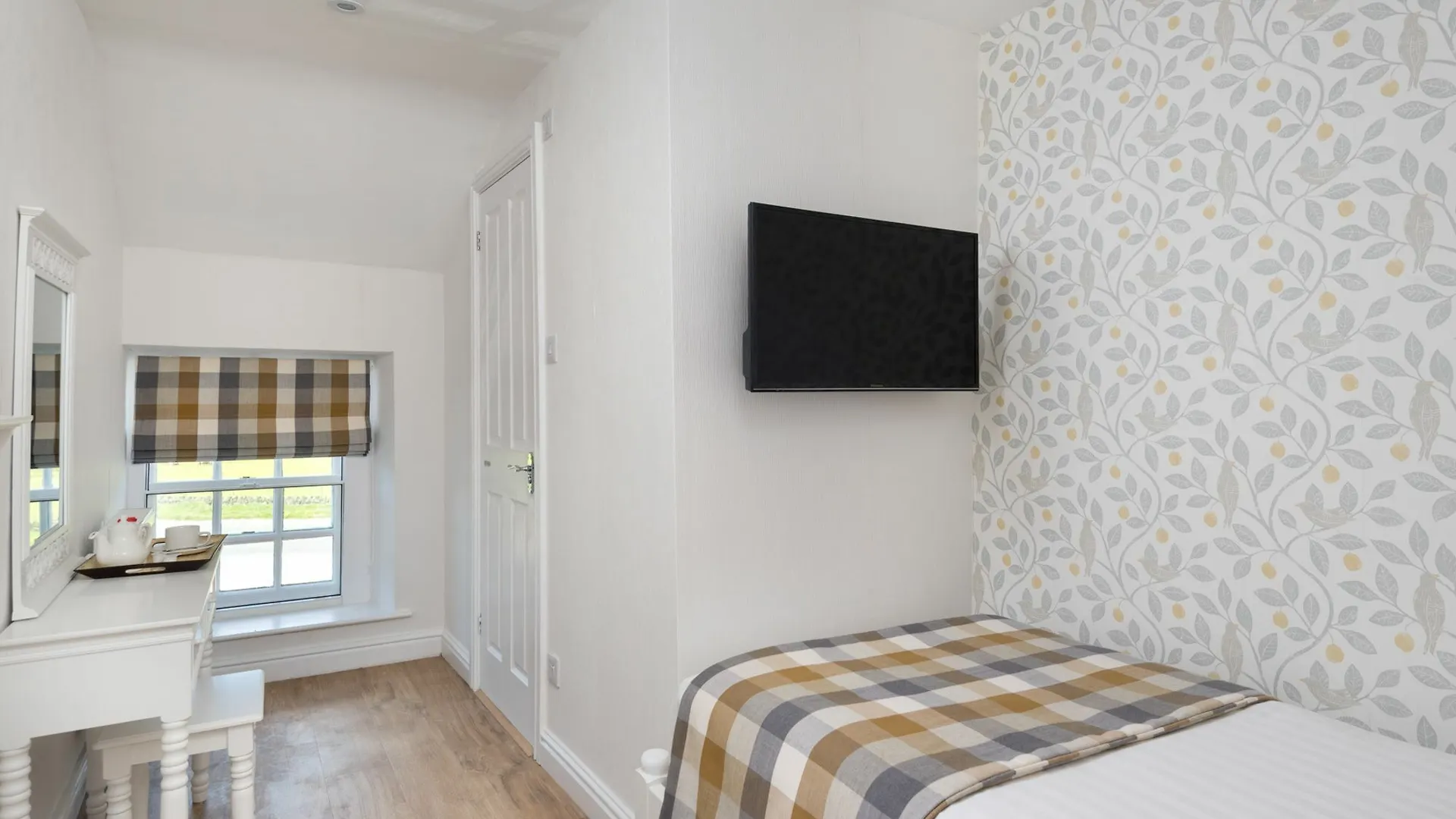 Hotel The King's Head 3*