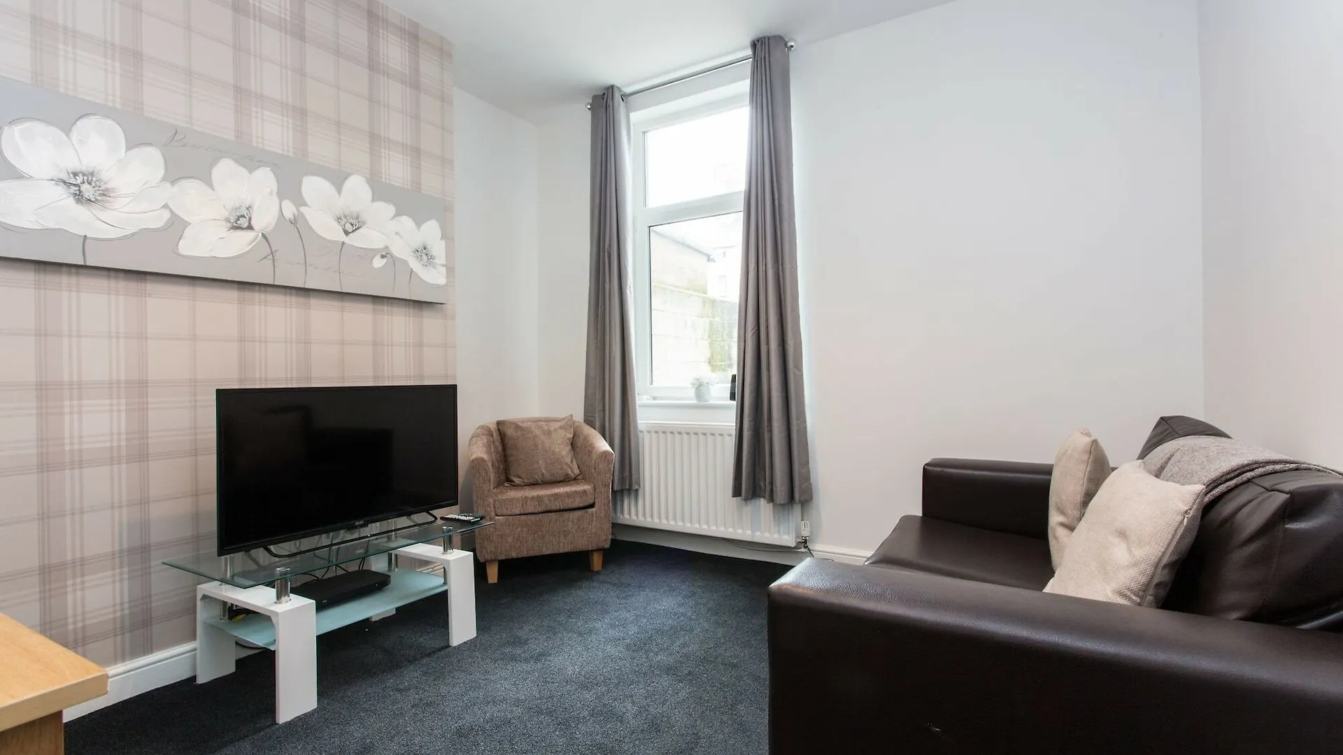 Ainslie House 3*