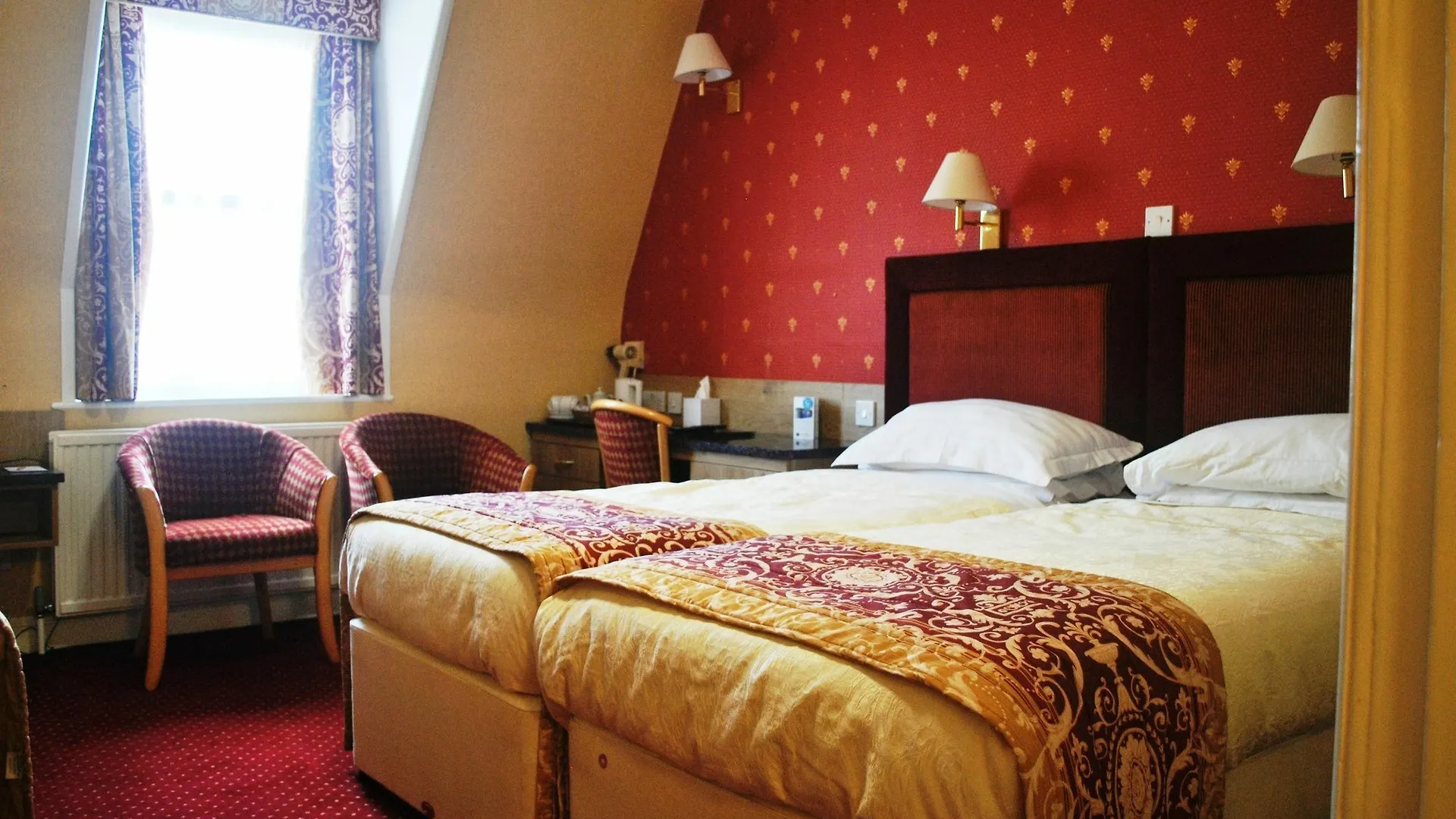 Hotel Wells 3*