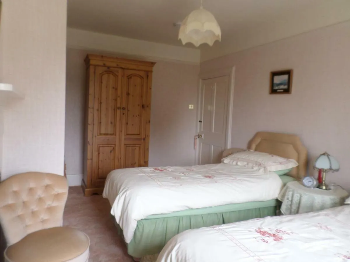 Hullerbank Bed & Breakfast 4*