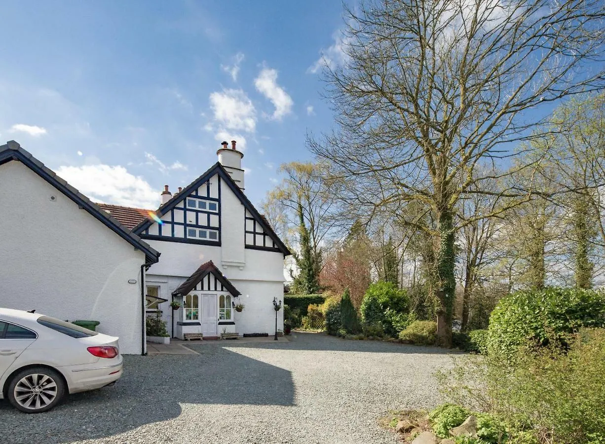 B&B Storrs Gate House 5*