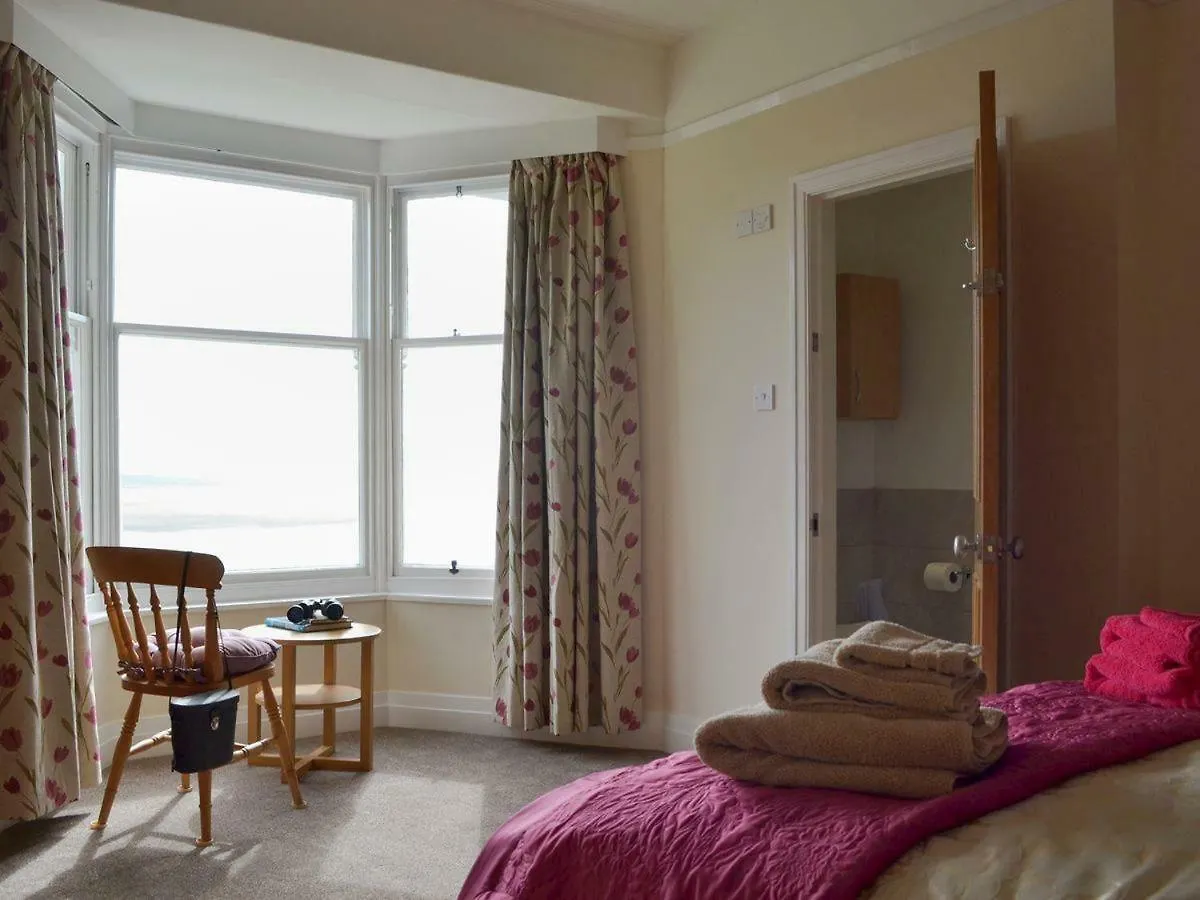 Holiday home The Moorings
