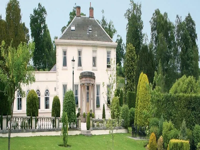 Roundthorn & Luxury 5* بنريث