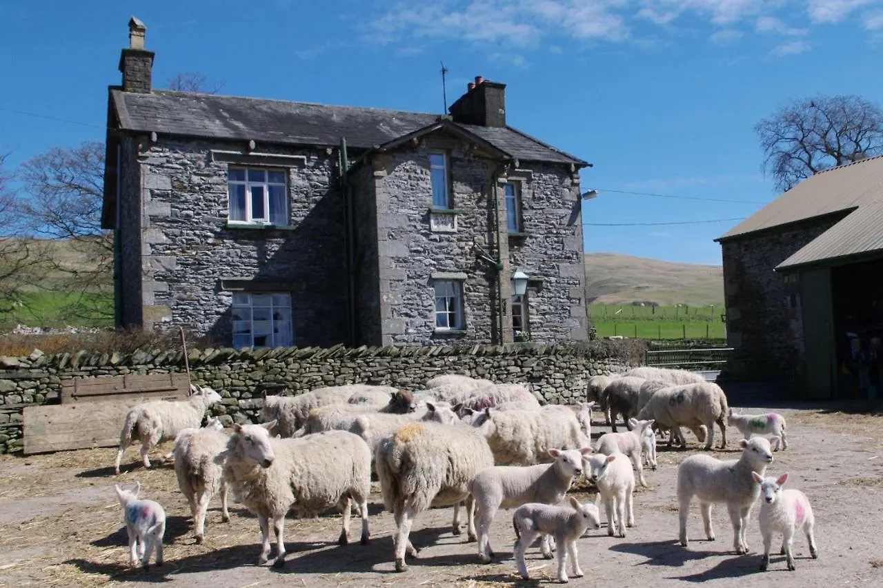 Ullathorns Farm * Kirkby Lonsdale