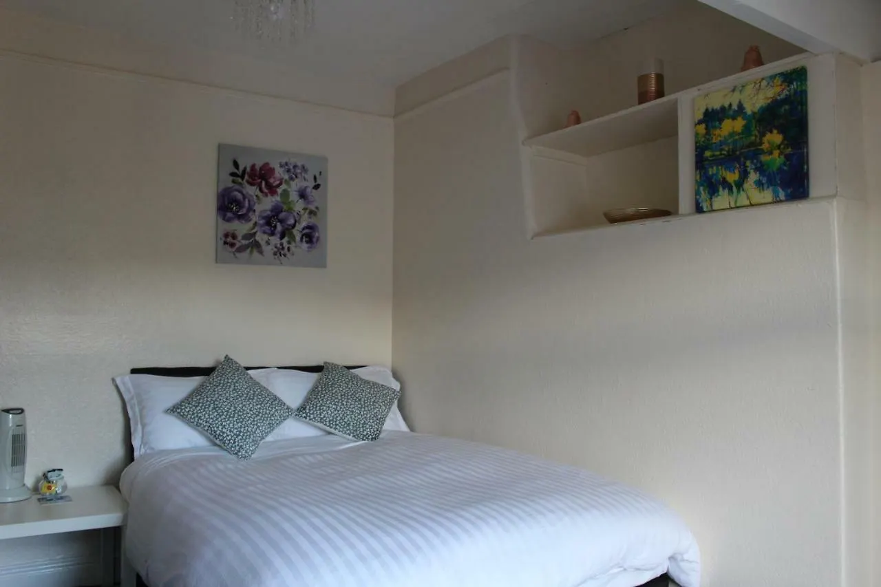 John St Town House - Self Catering - Style - Great Value Family And Double 2* Workington