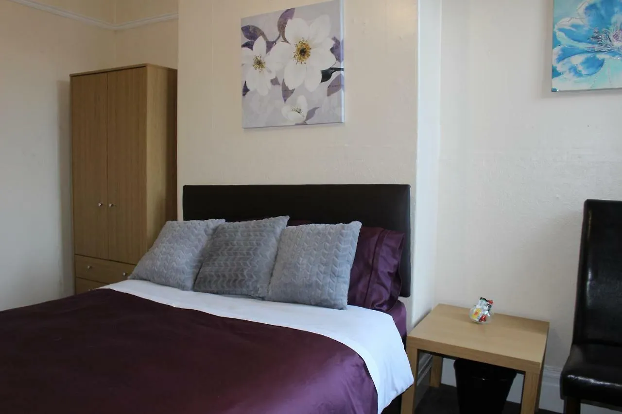 John St Town House - Self Catering - Style - Great Value Family And Double Casa de hóspedes 2*