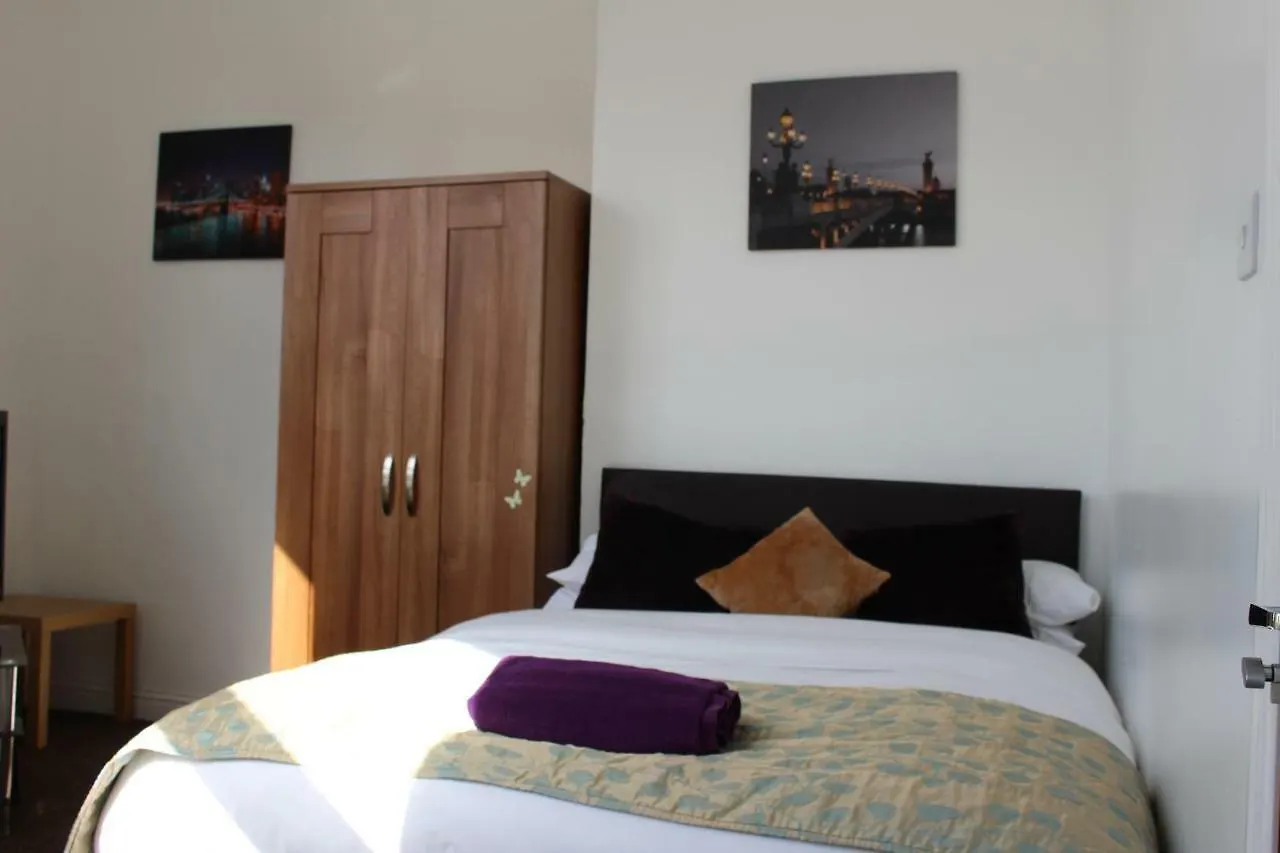 Park Lane Heights - Self Catering - Style - Family And Double Guest house 2*