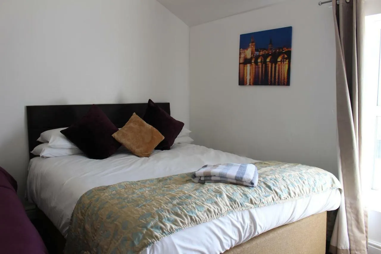 Park Lane Heights - Self Catering - Style - Family And Double Workington