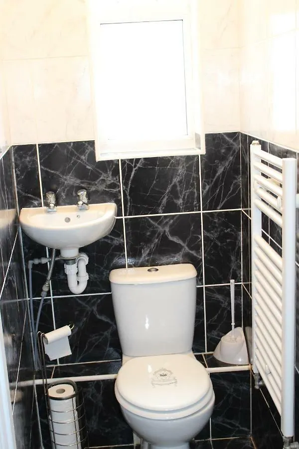 Park Lane Heights - Self Catering - Style - Family And Double Guest house 2*