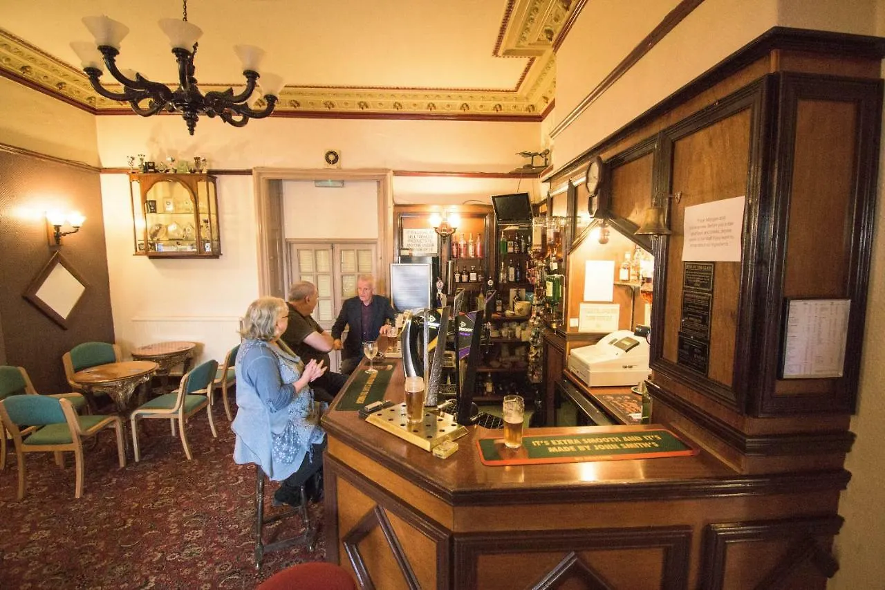 Pinegrove 3* Carlisle (Cumbria)